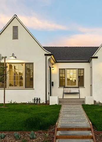 Elegant villa with pool and landscaped garden - Featured Property
